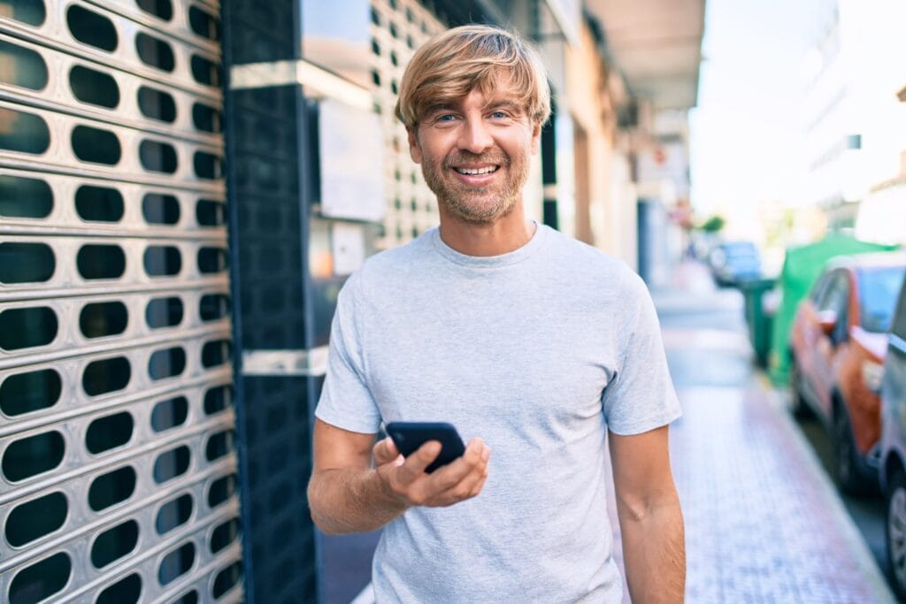 Pay-as-you-Go vs Contract Mobile Plans in Spain: Which One Won’t Drive You Mad?